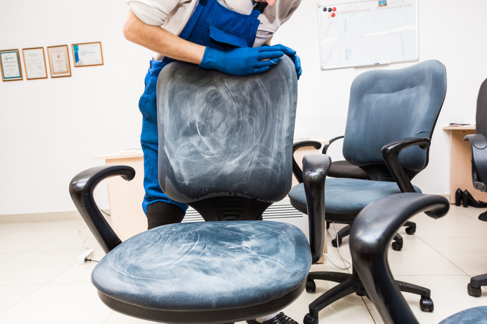 clean leather chairs naturally